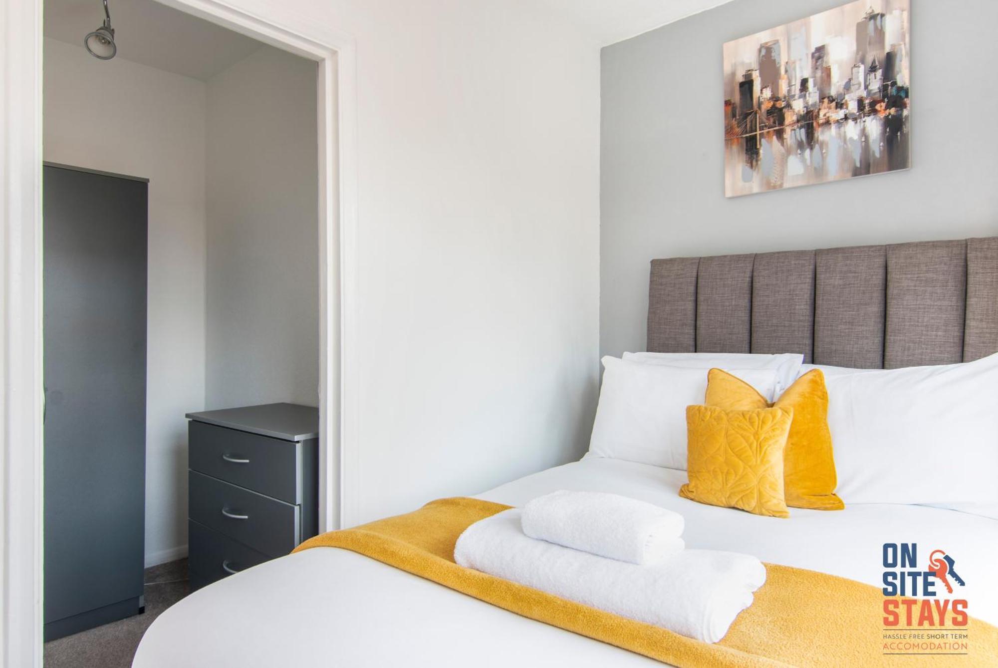 Onsitestays - Cosy 2-Bedroom Apartment With Private Entrance & Long Stay Prices Gravesend Kültér fotó