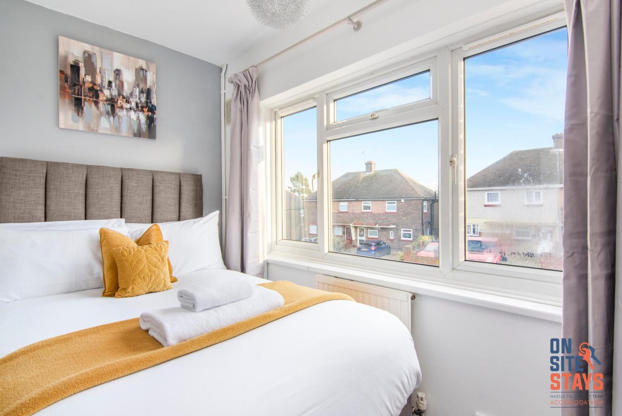 Onsitestays - Cosy 2-Bedroom Apartment With Private Entrance & Long Stay Prices Gravesend Kültér fotó